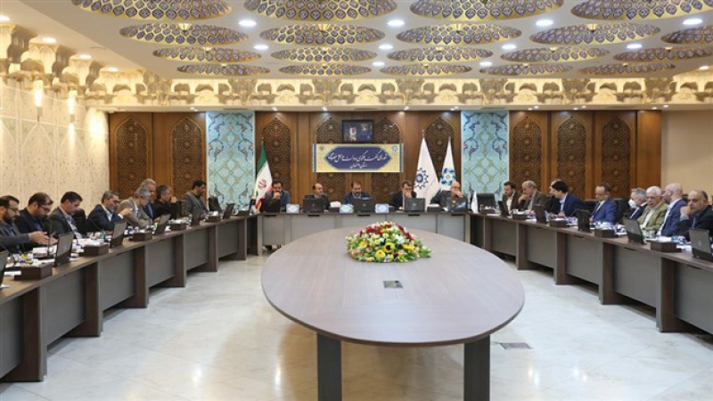 در نشست شورای گفت‌وگوی استان اصفهان مطرح شد؛ بخشنامه‌های رفع تعهد ارزی، موجب بلاتکلیفی فعالان اقتصادی شده است