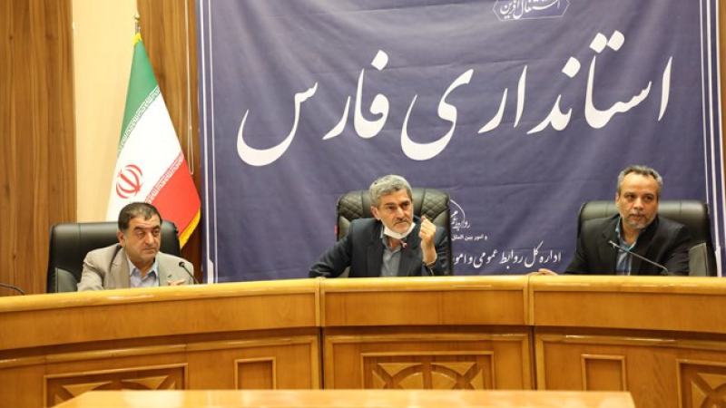 جمال رازقی در نشست شورای گفت‌وگوی استان فارس؛ کمیته برای رفع چالش‌های حذف ارز ترجیحی به‌ویژه برای دامداران تشکیل شود