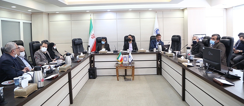 در نشست بررسی مسائل مشترک واگذاری‌های چالشی مطرح شد؛ چالش‌های واگذاری در ایران ناشی از اجرا نشدن قوانین و تشریفات خصوصی‌سازی است